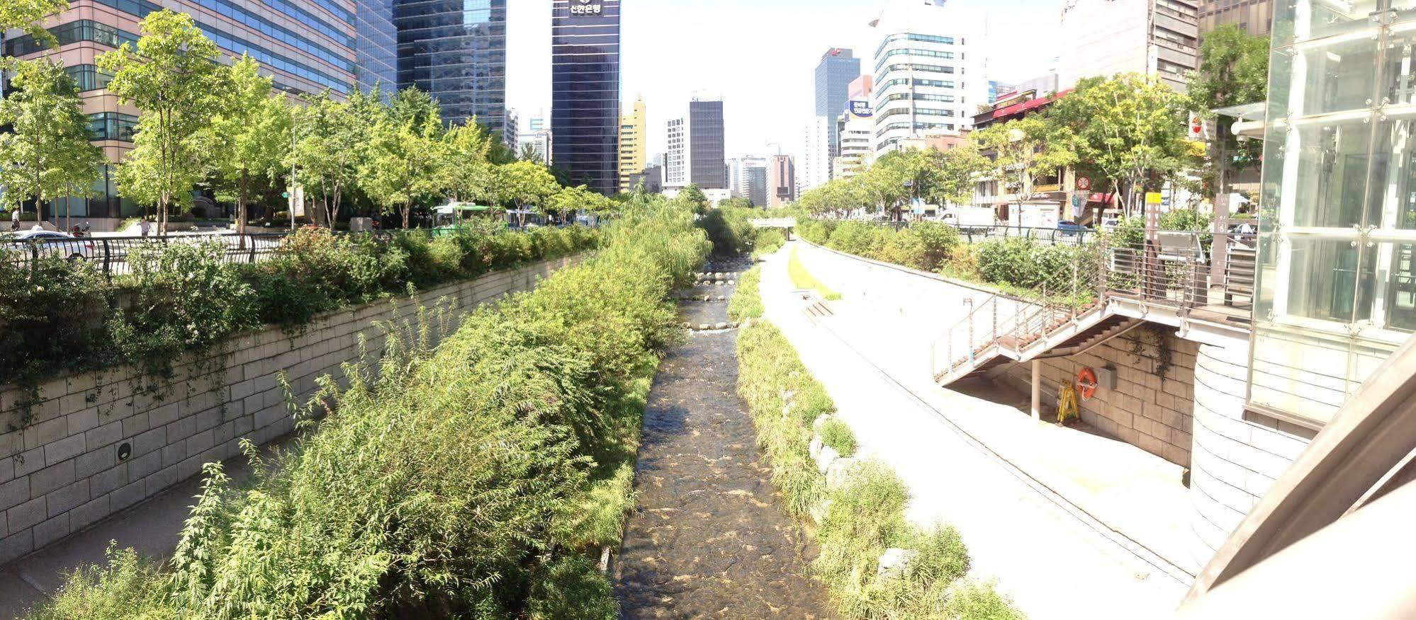 24 Guesthouse Insadong โซล ภายนอก รูปภาพ