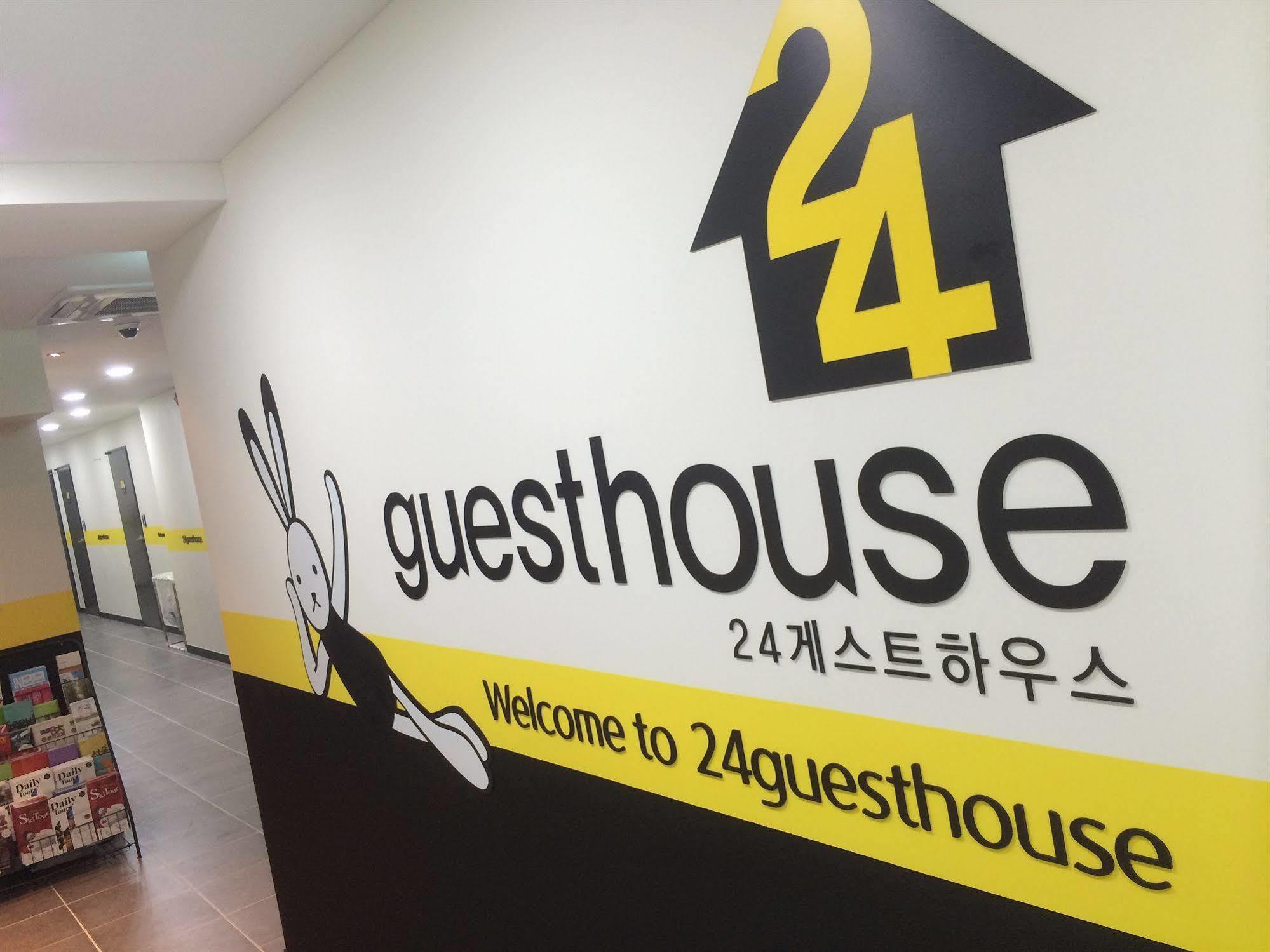 24 Guesthouse Insadong โซล ภายนอก รูปภาพ