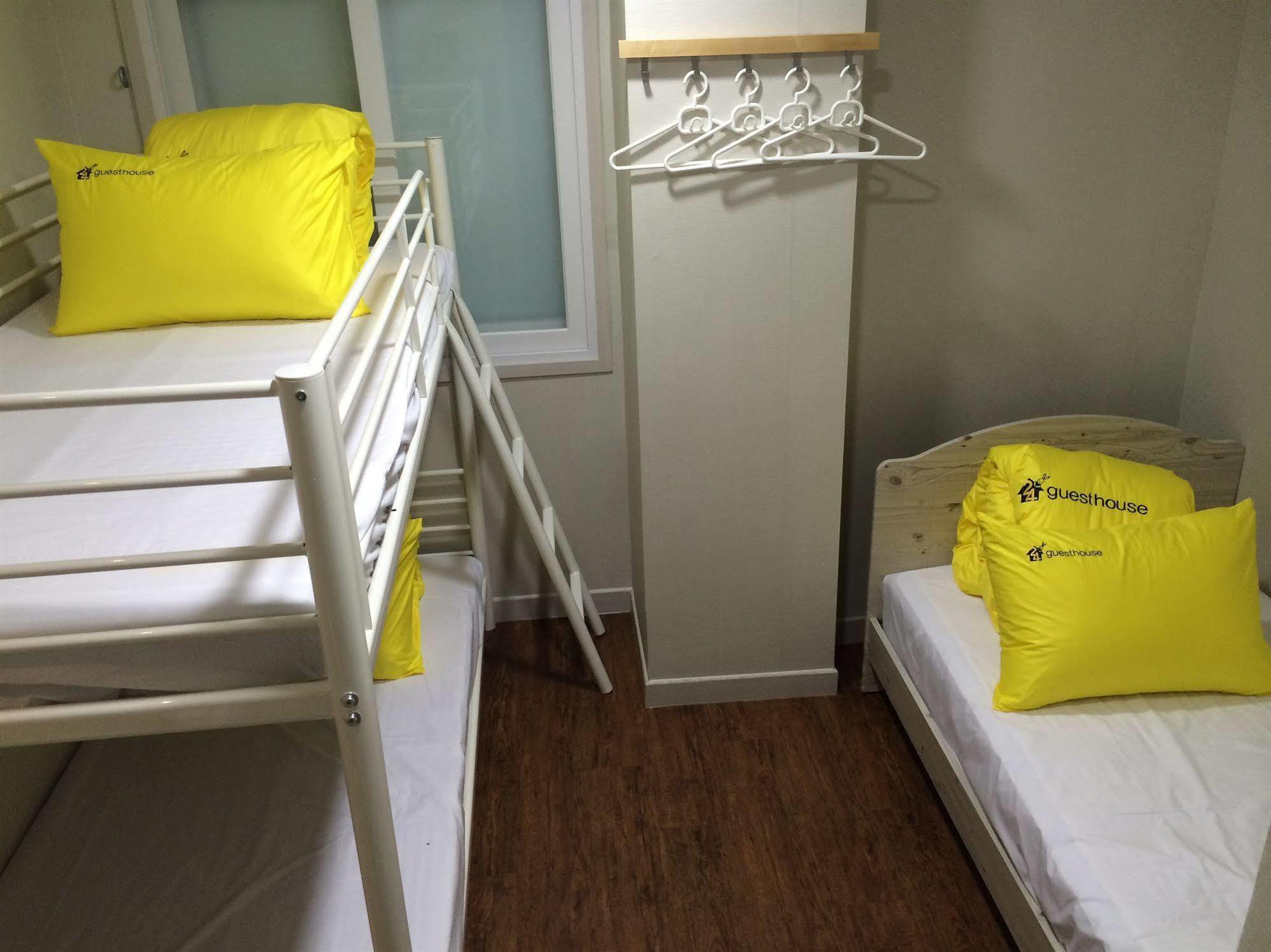 24 Guesthouse Insadong โซล ภายนอก รูปภาพ