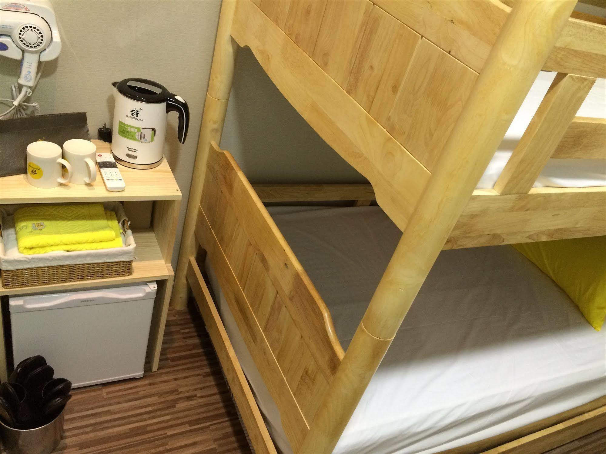 24 Guesthouse Insadong โซล ภายนอก รูปภาพ
