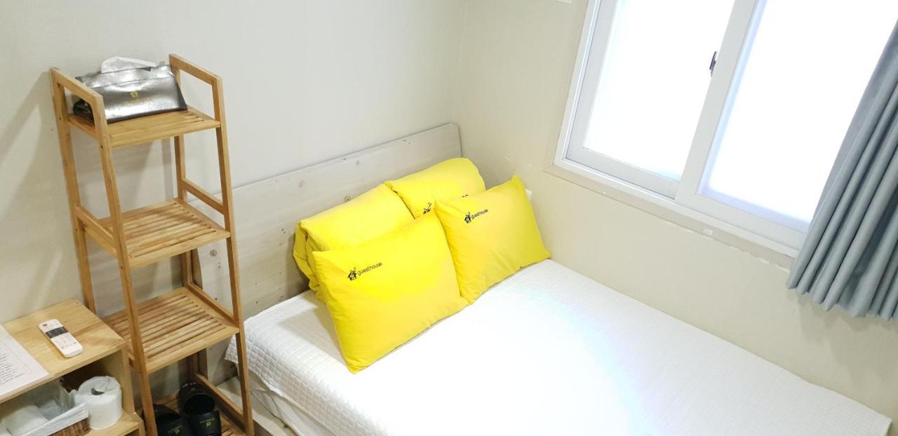 24 Guesthouse Insadong โซล ภายนอก รูปภาพ
